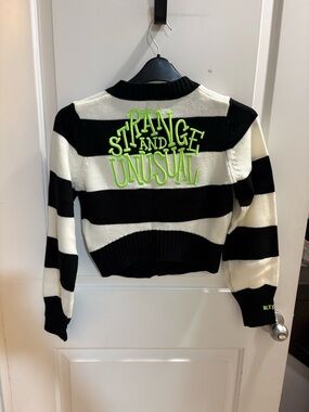 🖤 Beetlejuice Cardigan – Spooky Chic Statement Piece 🖤